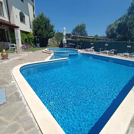 شقة Oasis House , Nevena